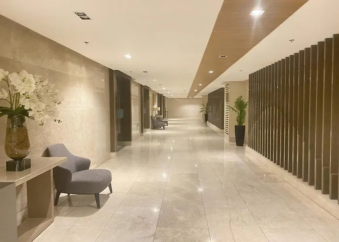 アパート Shore 3 - Unit Chloe - Brand New And Relaxing 1br マニラ市